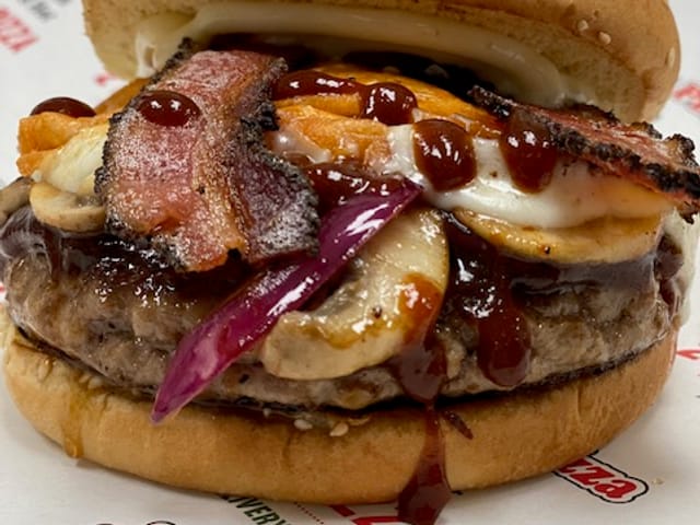Mushroom bacon burger with BBQ sauce