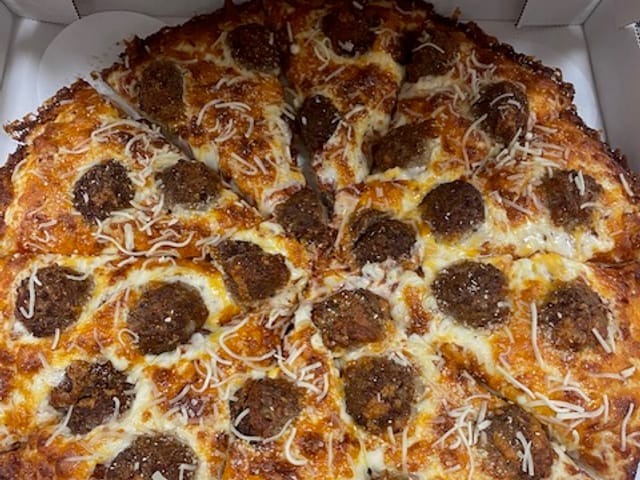 Meatball and pepperoni pizza