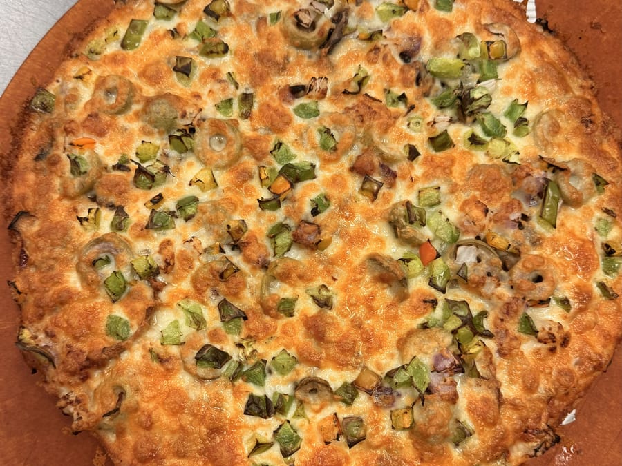 Veggie pizza